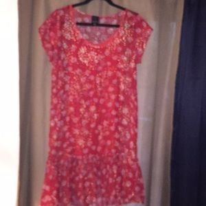 Short sleeve red and gold floral dress